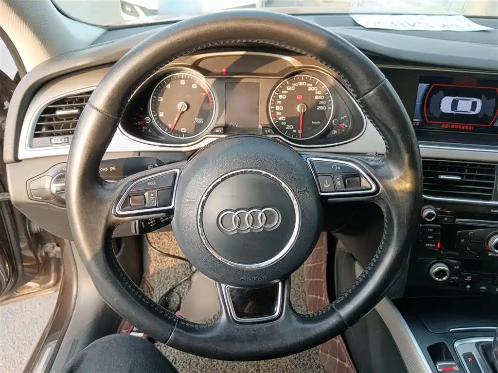 Audi A4L 2015 35 TFSI Auto Standard фото 7