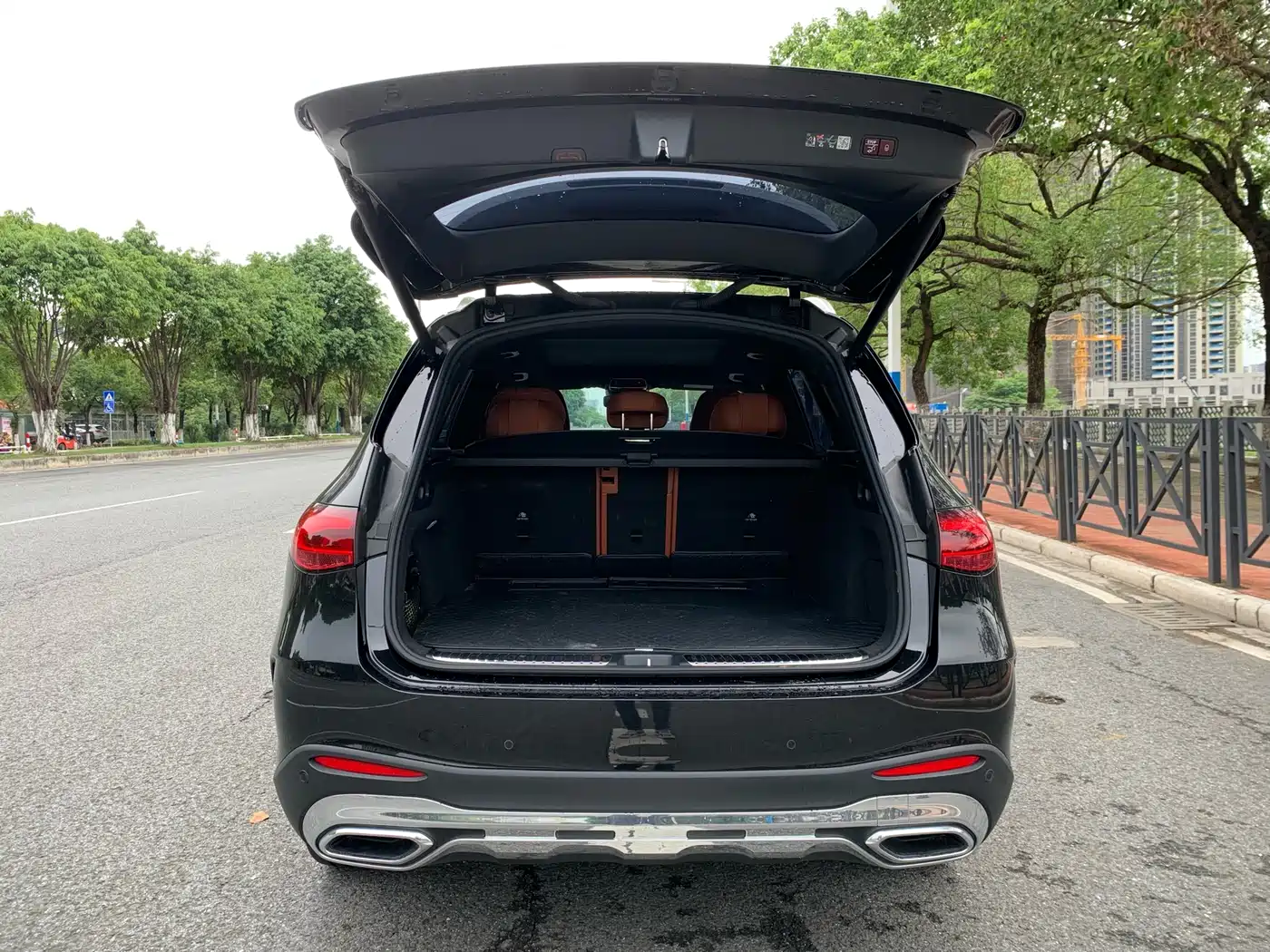 Mercedes-Benz GLC 2024 GLC 300 L 4MATIC Luxury 5-seater фото 7