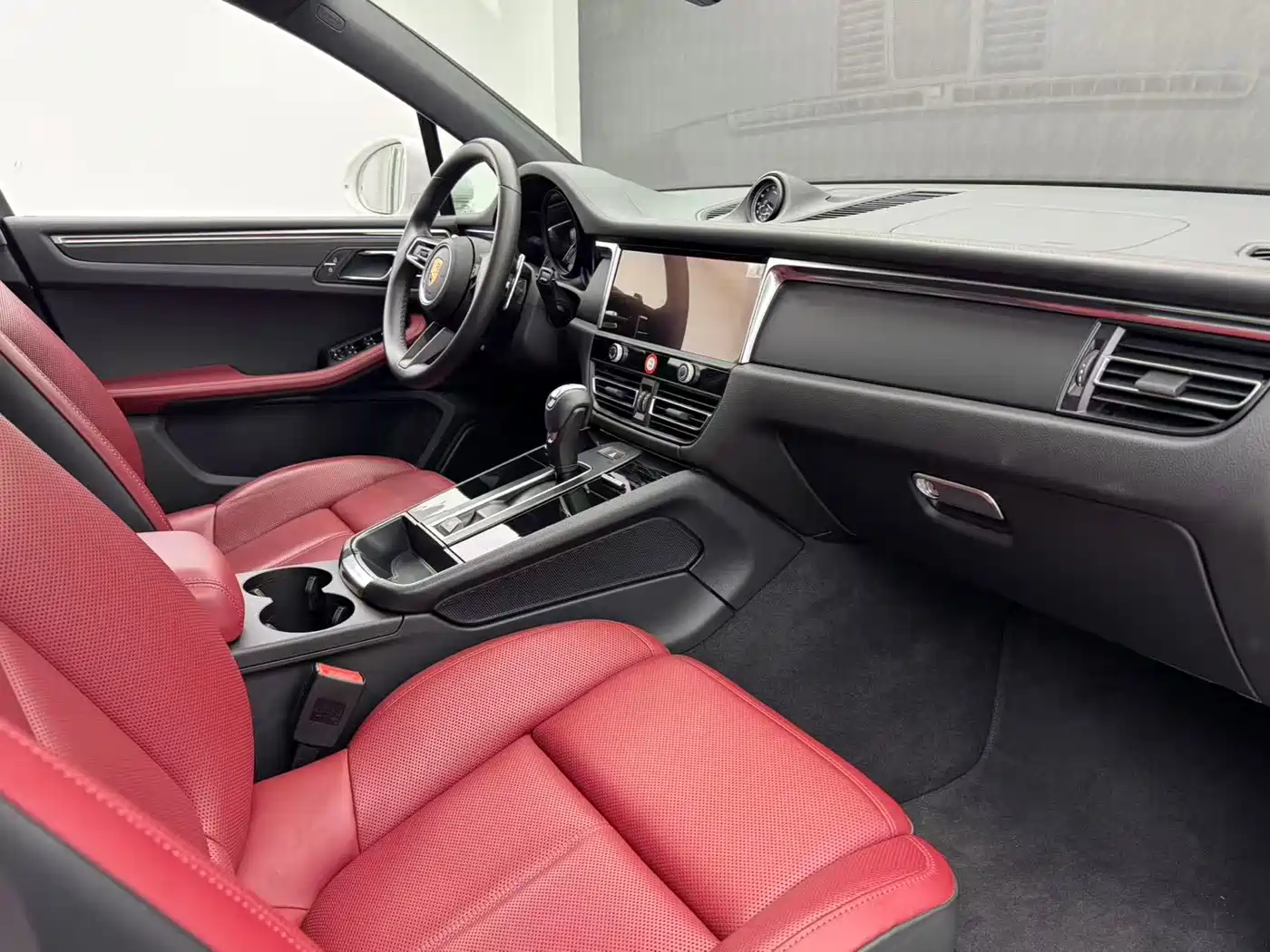 Porsche Macan 2024 Macan 2.0T фото 9