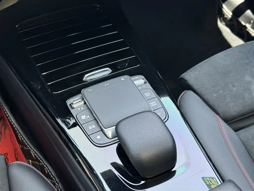 Mercedes-Benz CLA (Import) 2023 CLA 200 4MATIC фото 17