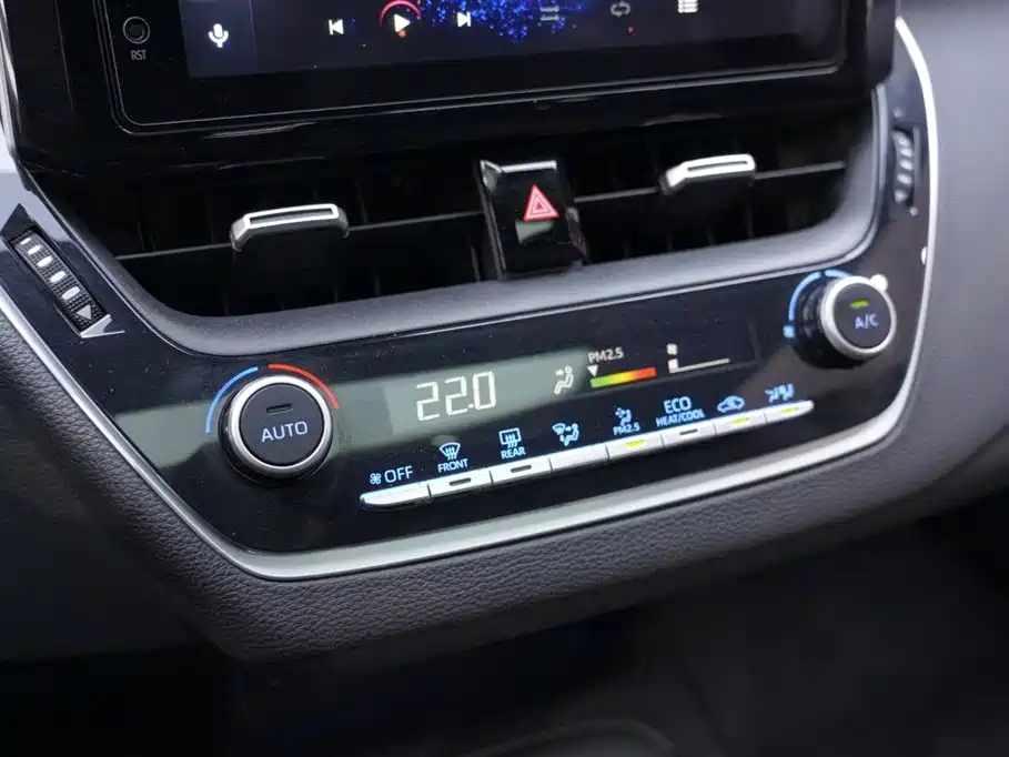 Toyota Levin 2022 Dual Engine 1.8H E-CVT Luxury Edition фото 8