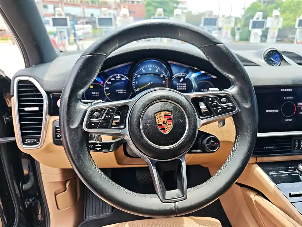 Porsche Cayenne New Energy 2019 Cayenne E-Hybrid 2.0T фото 13