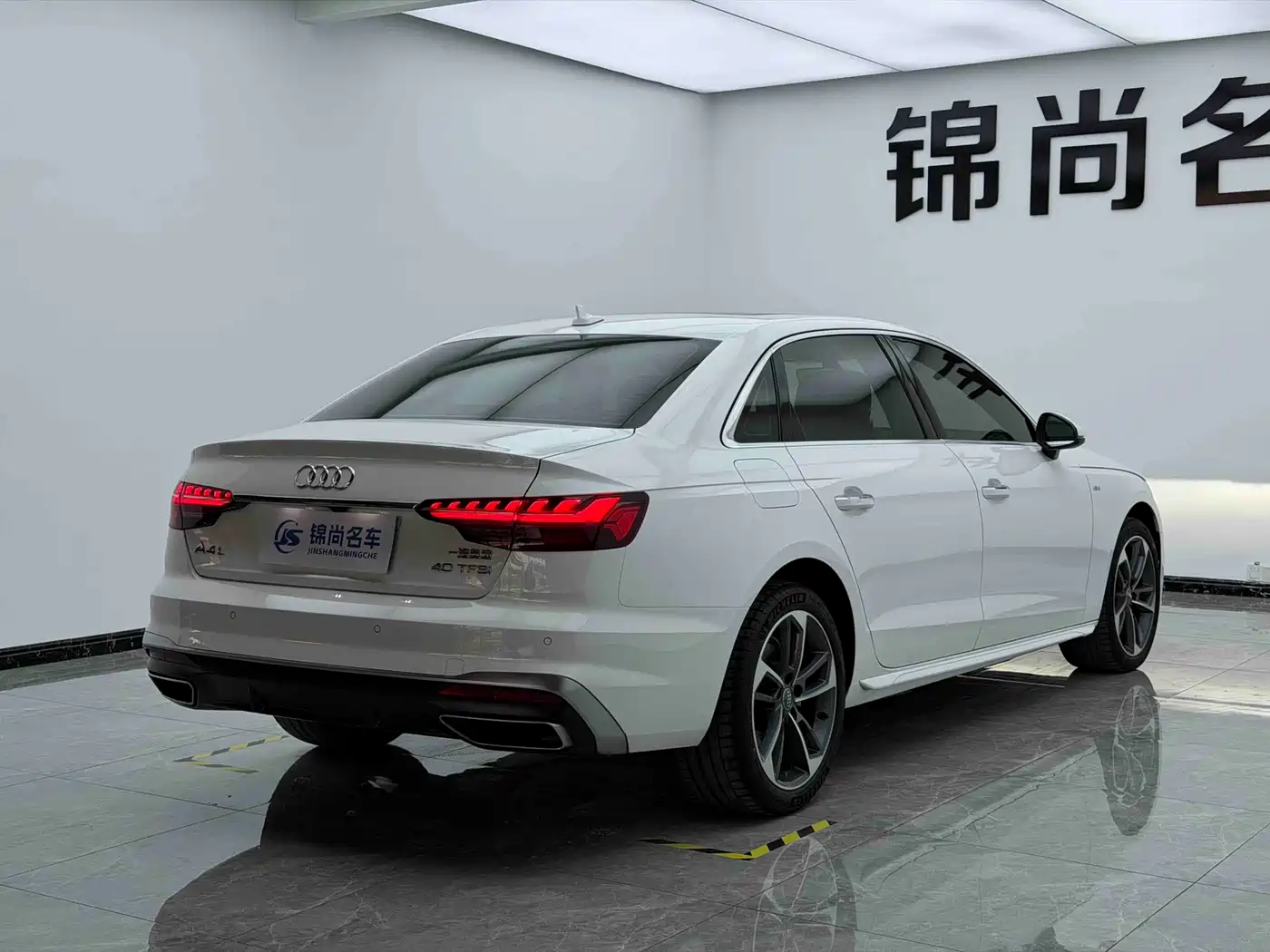 Audi A4L 2020 40 TFSI Fashion Dynamic Edition фото 28