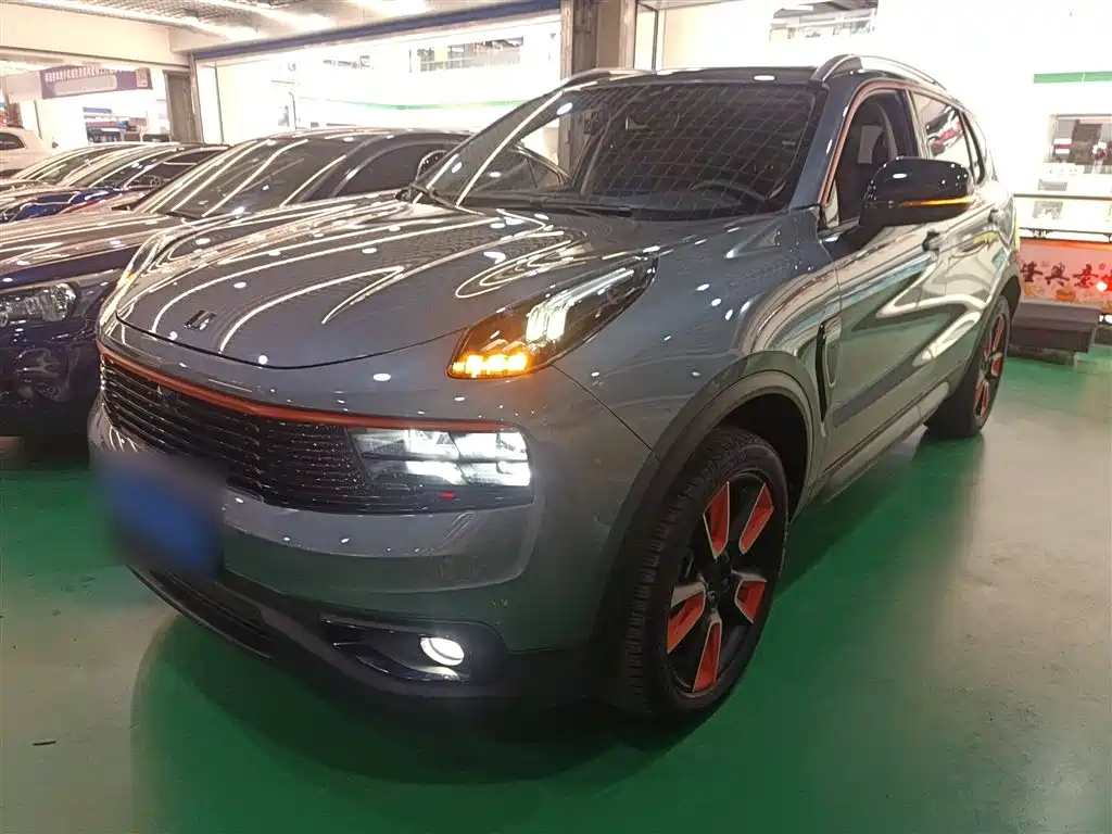 Lynk & Co 01 2019 2.0T 2WD Shine Pro Version China VI фото 2