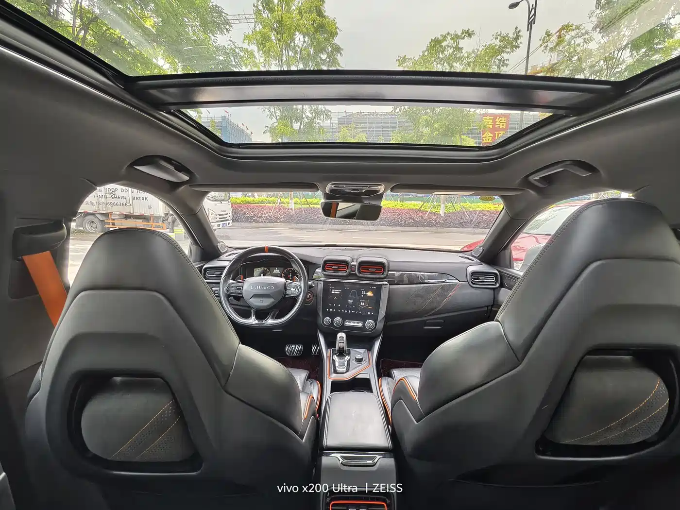 Lynk & Co 02 Hatchback 2021 2.0TD Halo Driving Control Package Edition фото 7