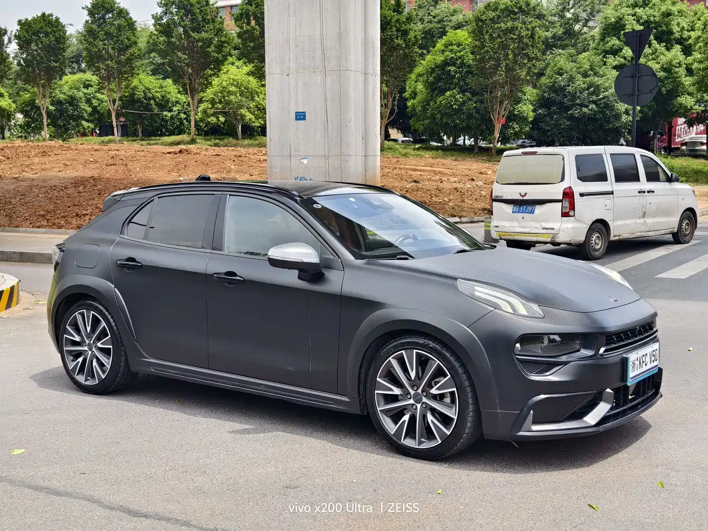 Lynk & Co 02 Hatchback 2021 2.0TD Halo Driving Control Package Edition фото 3