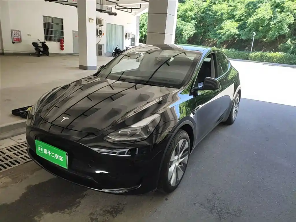 Tesla Model Y 2022 Facelift Rear-Wheel Drive Version