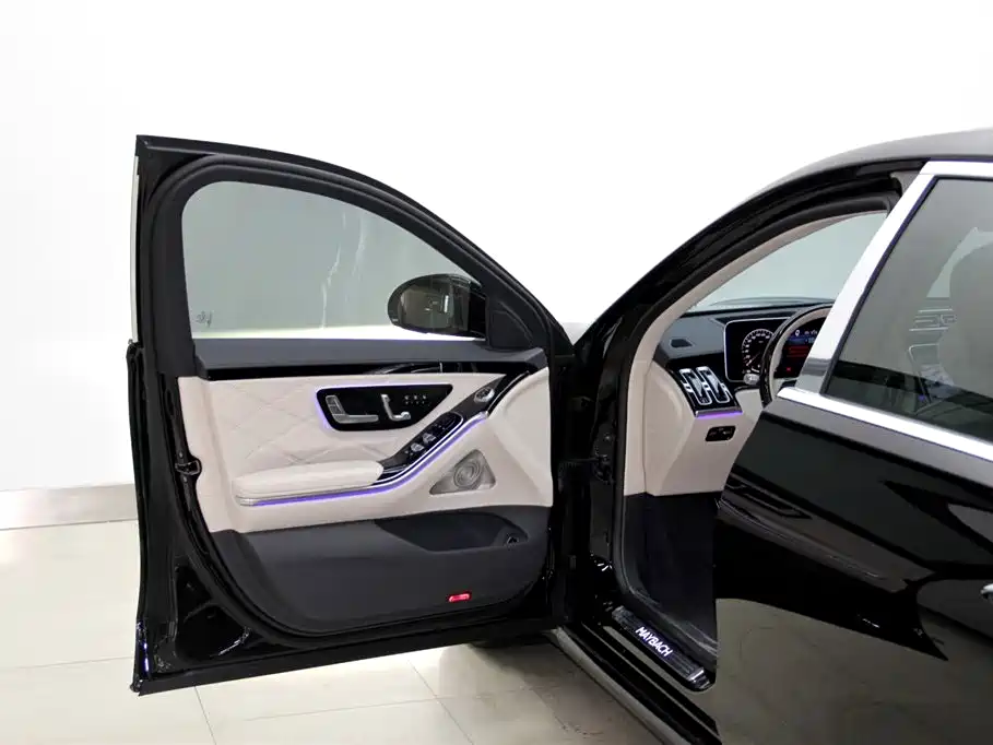 Mercedes-Benz Maybach S-Class 2025 Model S 480 4MATIC фото 5