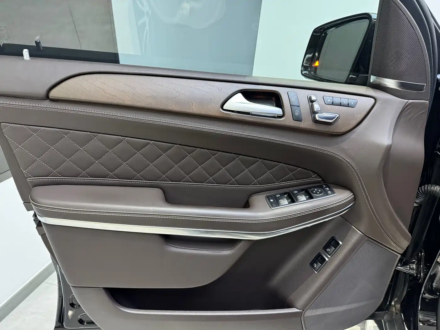 Mercedes-Benz GLS 2018 Facelift GLS 500 4MATIC фото 14