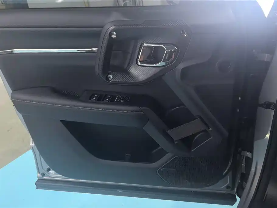 Haval Second-Generation Big Dog New Energy 2023 DHT-PHEV 105km Trendy Electric Edition Plus фото 7