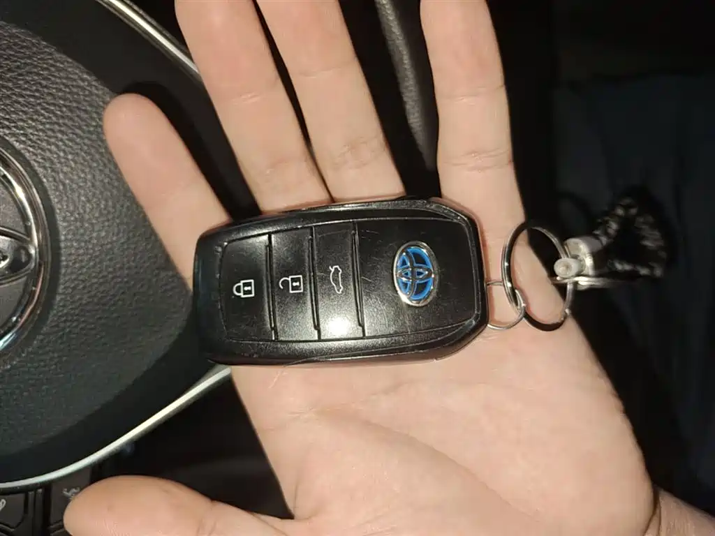 Toyota Levin 2023 Smart Hybrid 1.8L Leading Edition фото 9