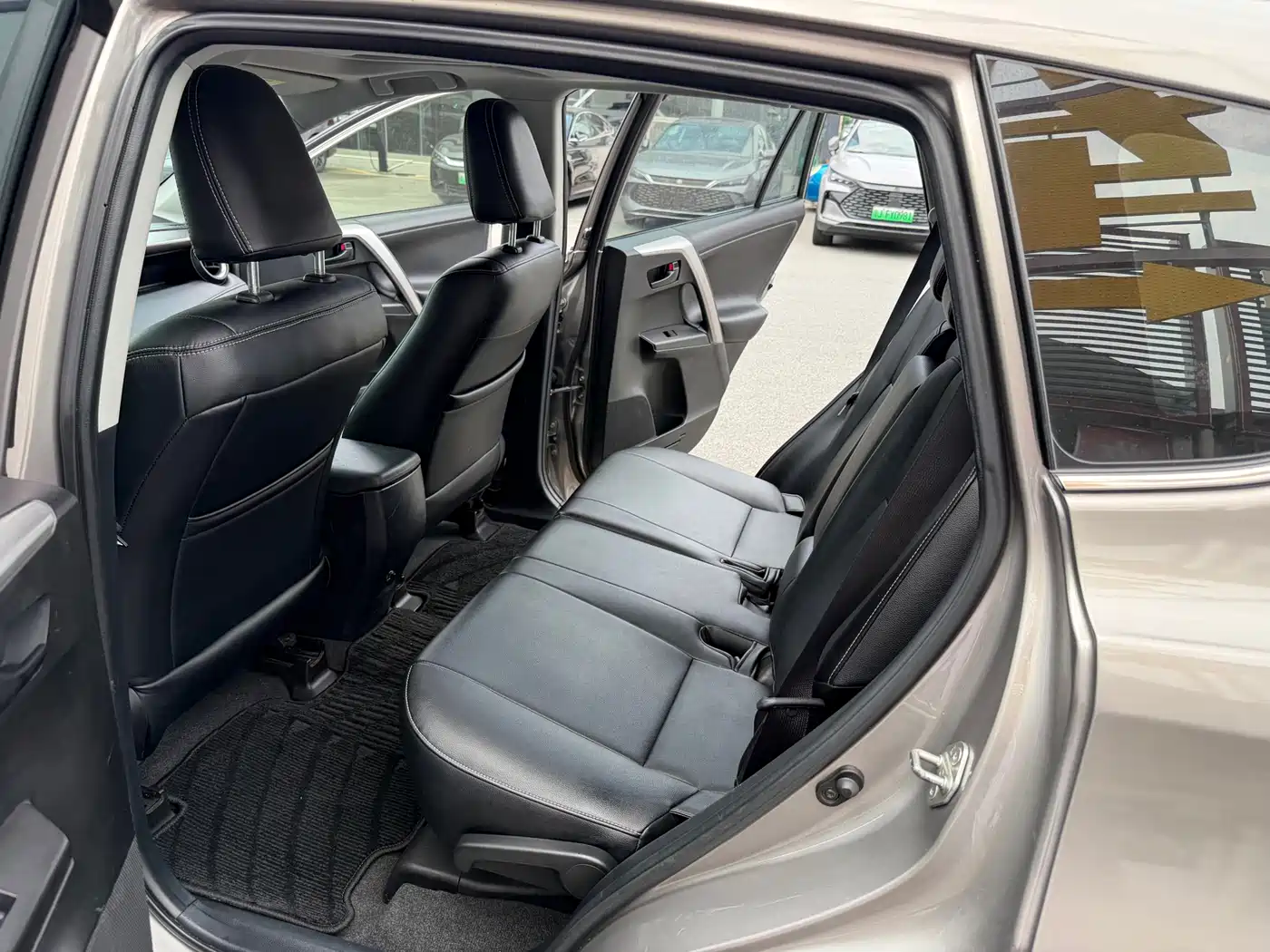 Toyota RAV4 Rongfang 2018 2.0L CVT 2WD Trend X Edition фото 22
