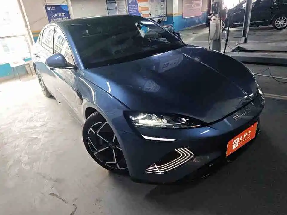 BYD Seal 2022 700km Long Range RWD Edition фото 2