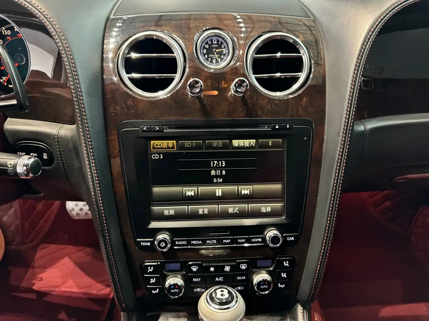Bentley Flying Spur 2011 2010 6.0T 4-seater Version