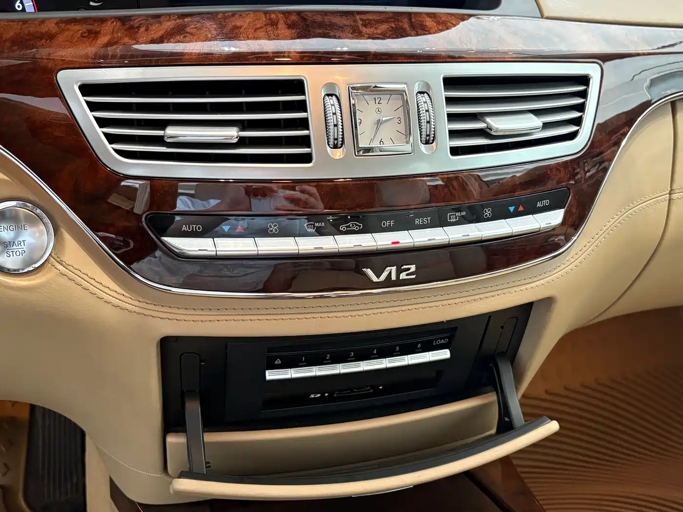 Mercedes-Benz S-Class 2010 S 600 L фото 17