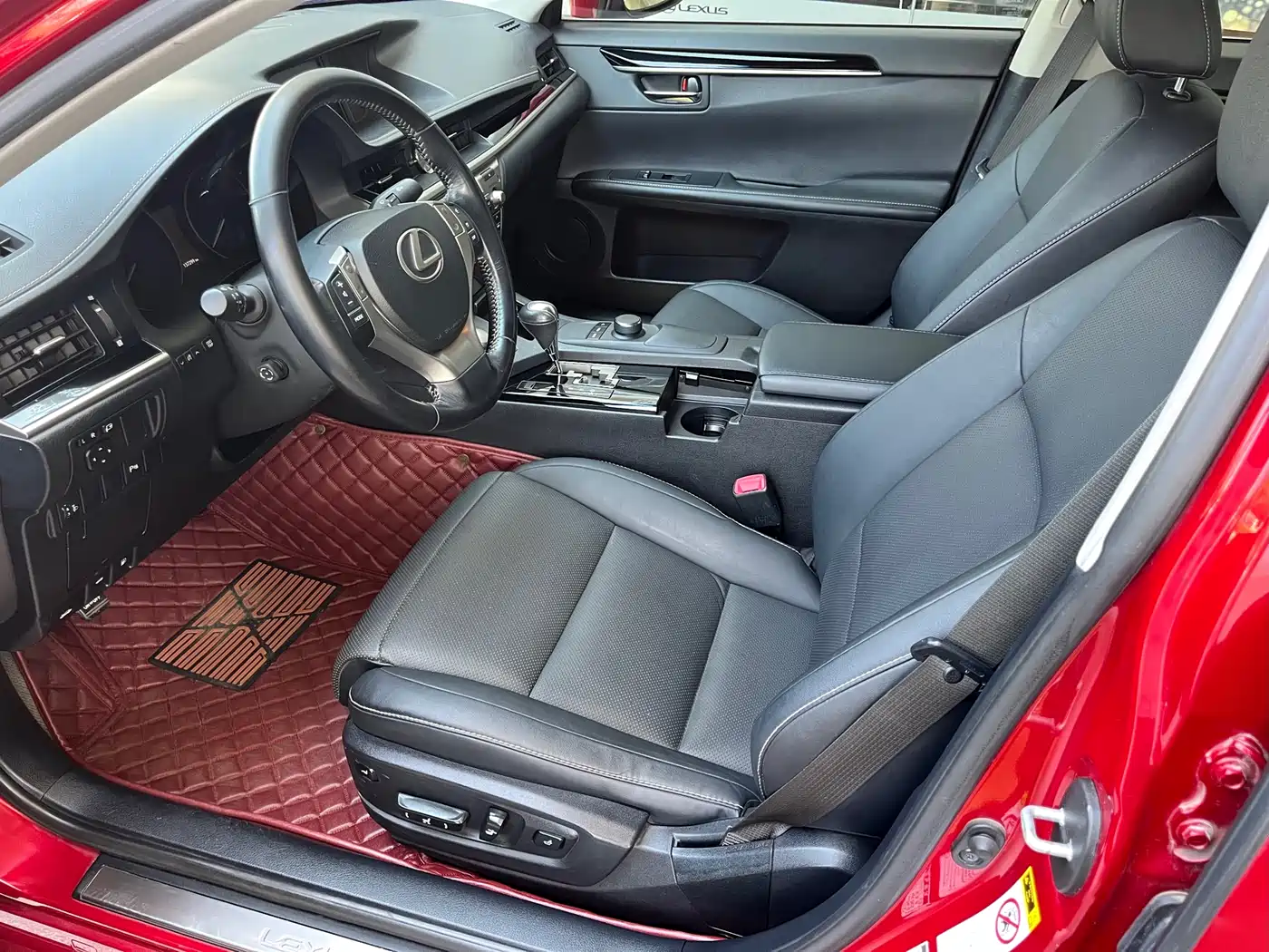 Lexus ES 2013 250 Elite Edition фото 9