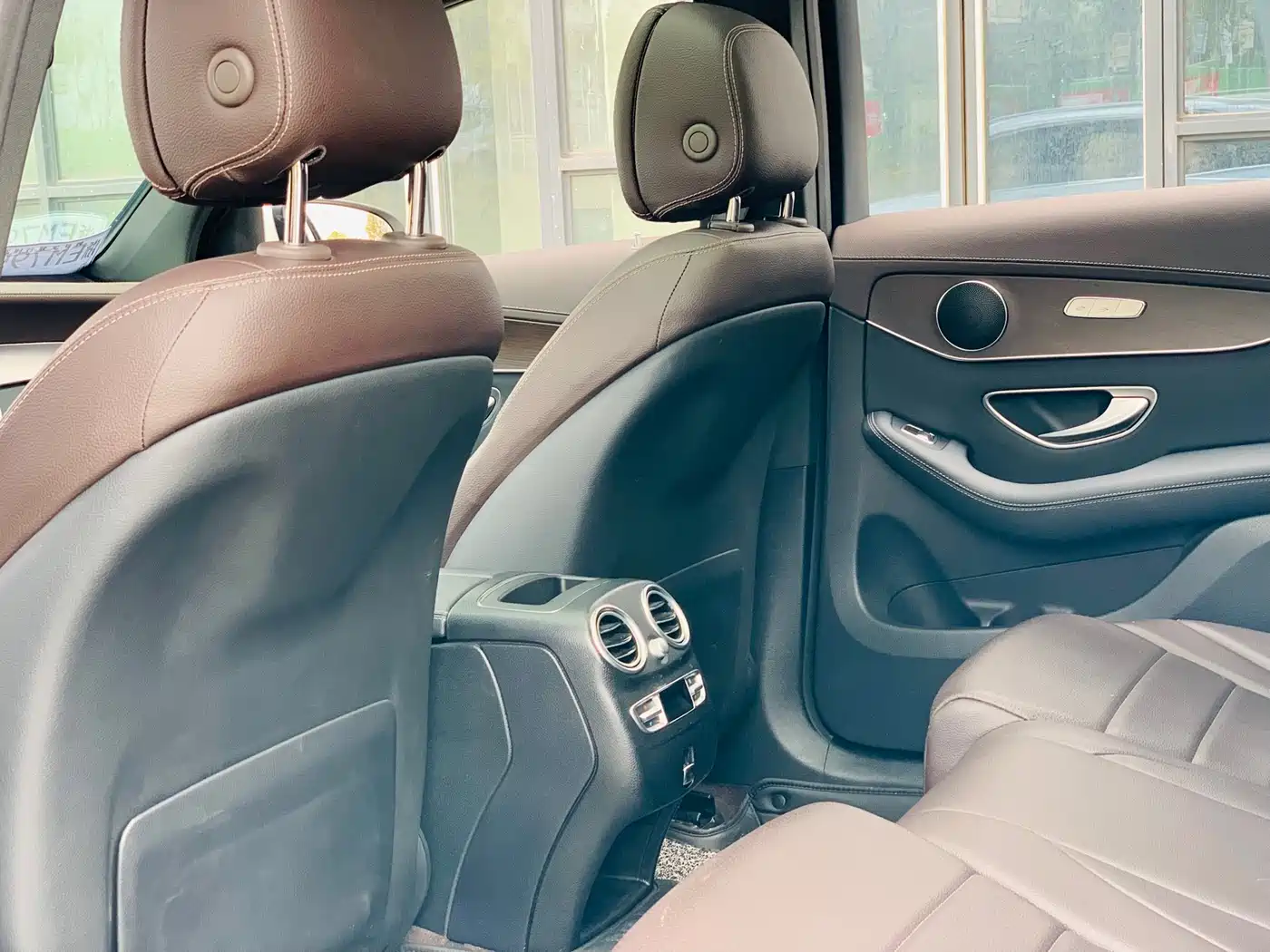 Mercedes-Benz GLC 2021 GLC 260 L 4MATIC Luxury фото 10