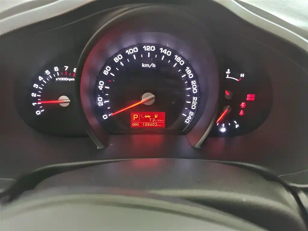 Kia Sportage 2014 2.0L Automatic 2WD GL Edition фото 12