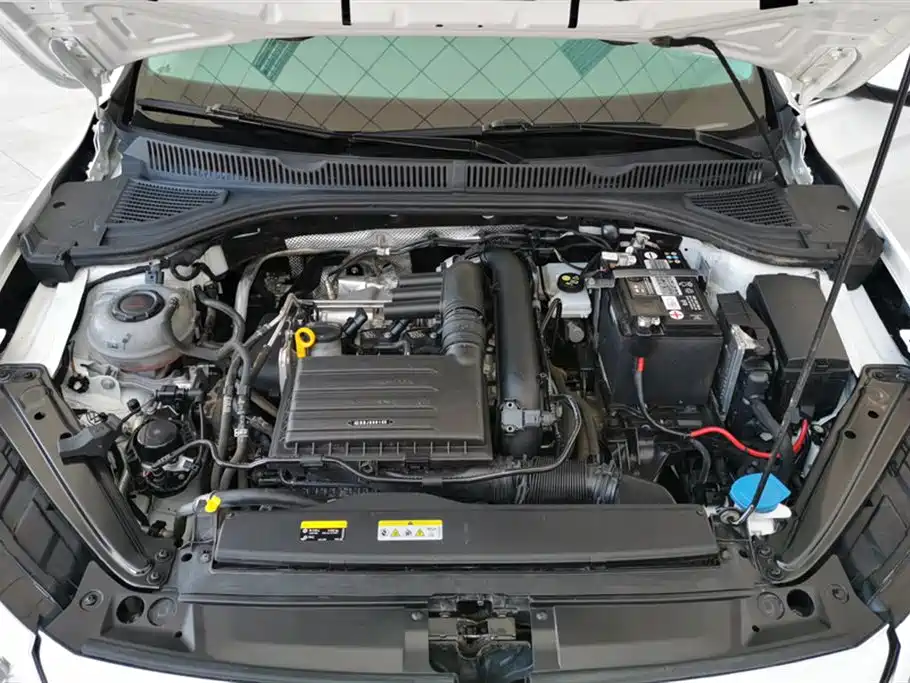 Volkswagen Sagitar 2022 280TSI DSG Surpassing Edition фото 10