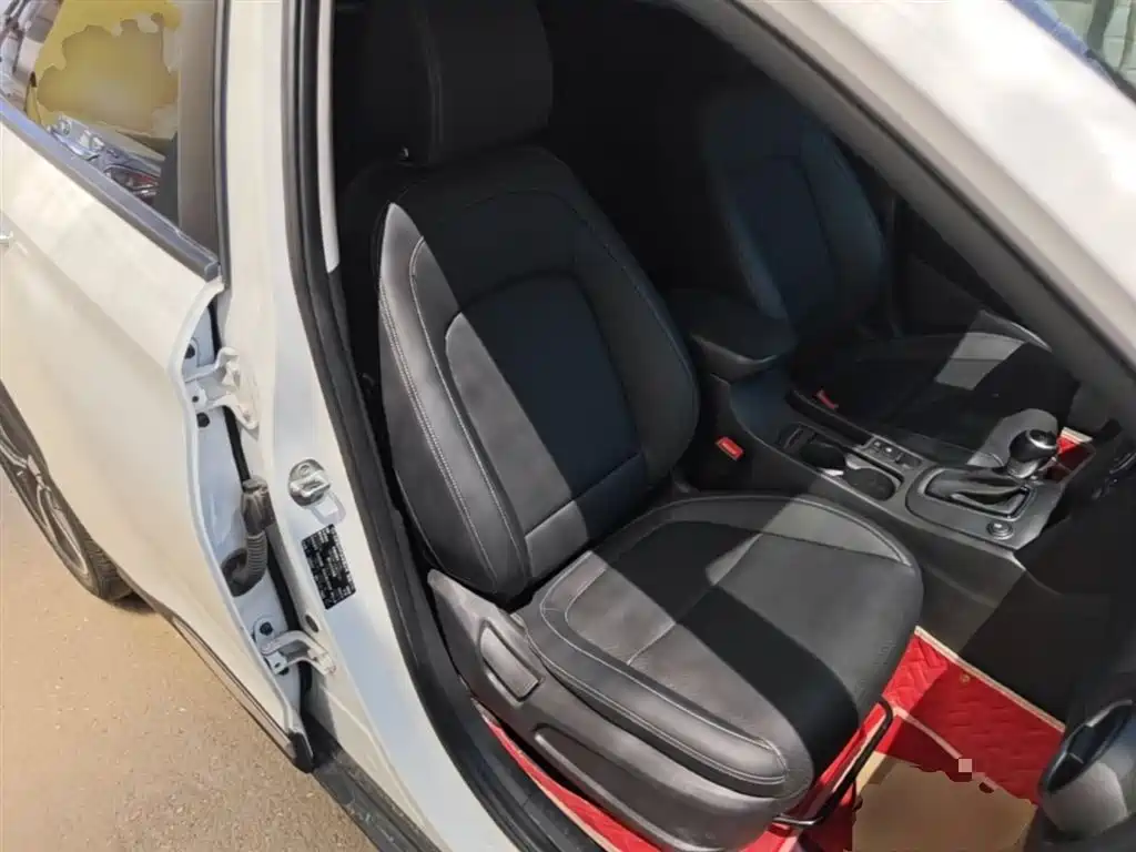 Hyundai ENCINO 2018 1.6T DCT ZhiLian Edition China V фото 25