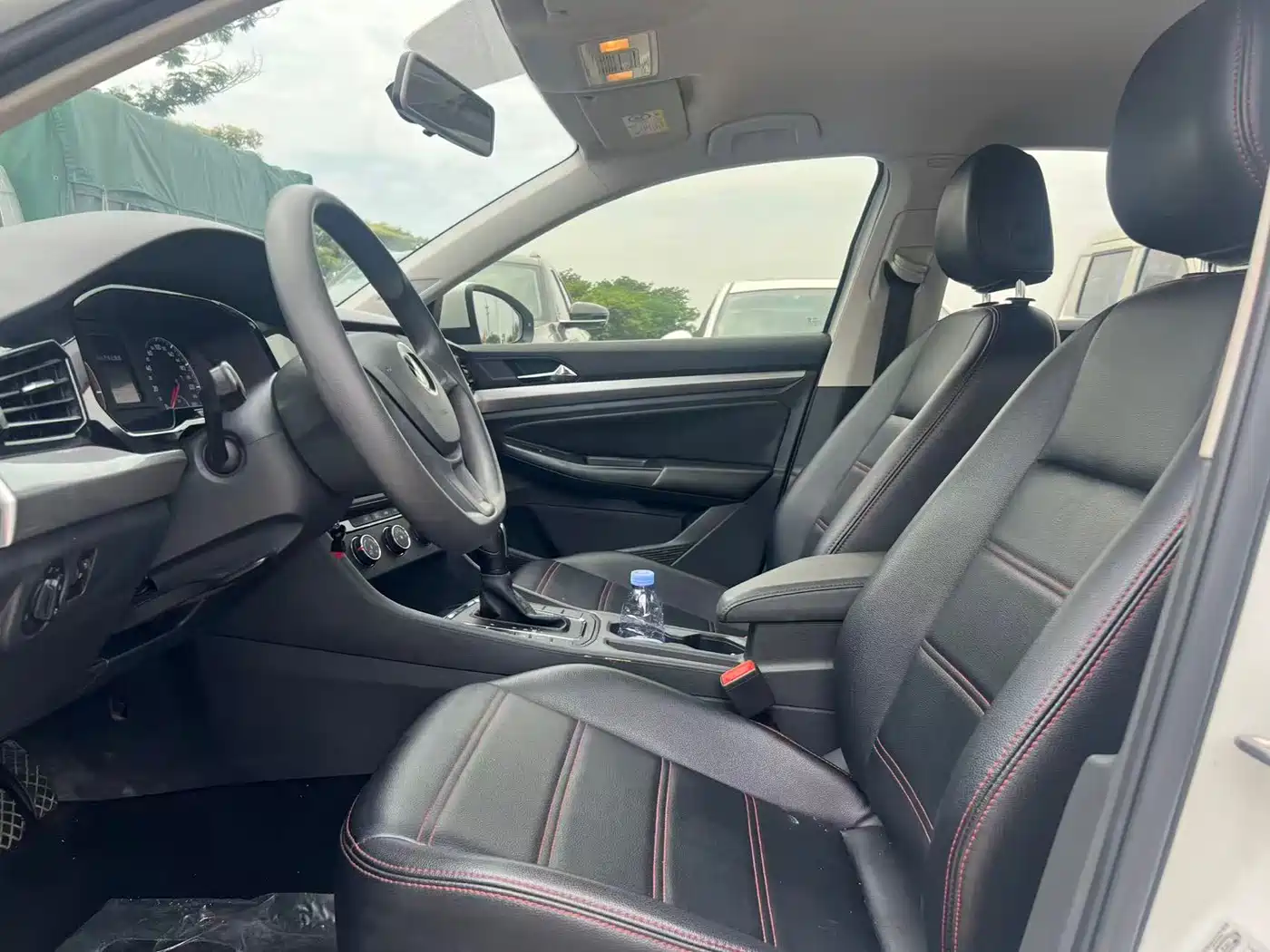 Volkswagen Bora 2020 1.5L Automatic Fashion фото 4