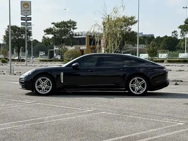 Porsche Panamera 2021 Panamera Executive Long Wheelbase 2.9T — фото 5
