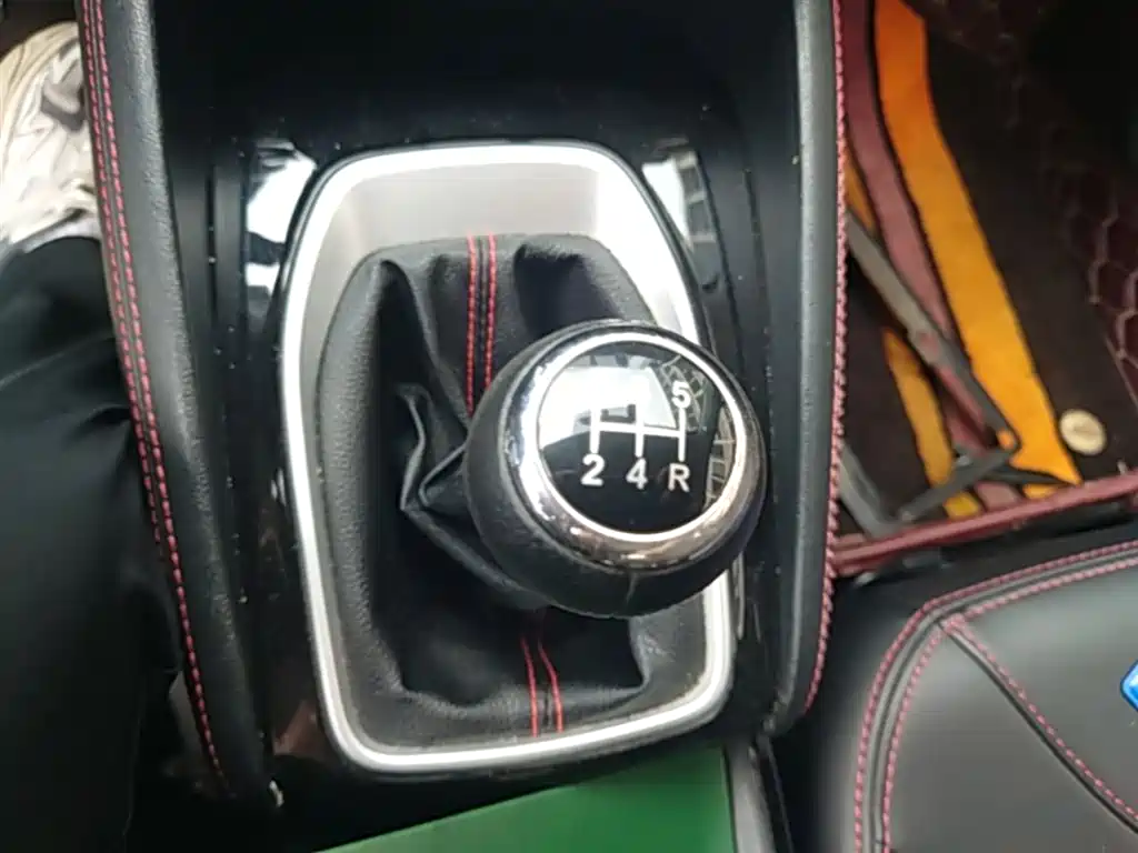 Zhonghua V3 2019 2017 1.5L Manual Comfort