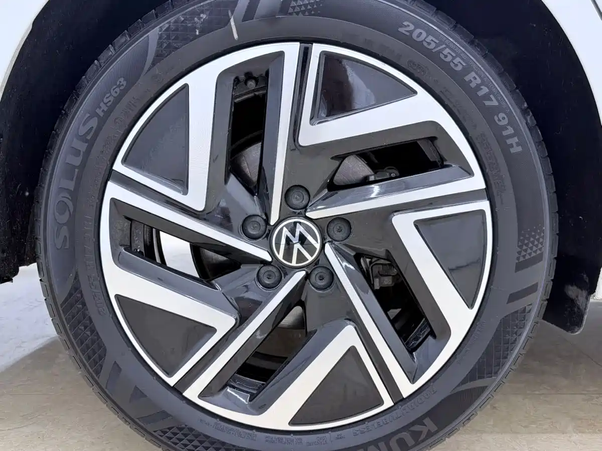 Volkswagen Sagitar 2023 280TSI DSG Surpass Plus Edition фото 25