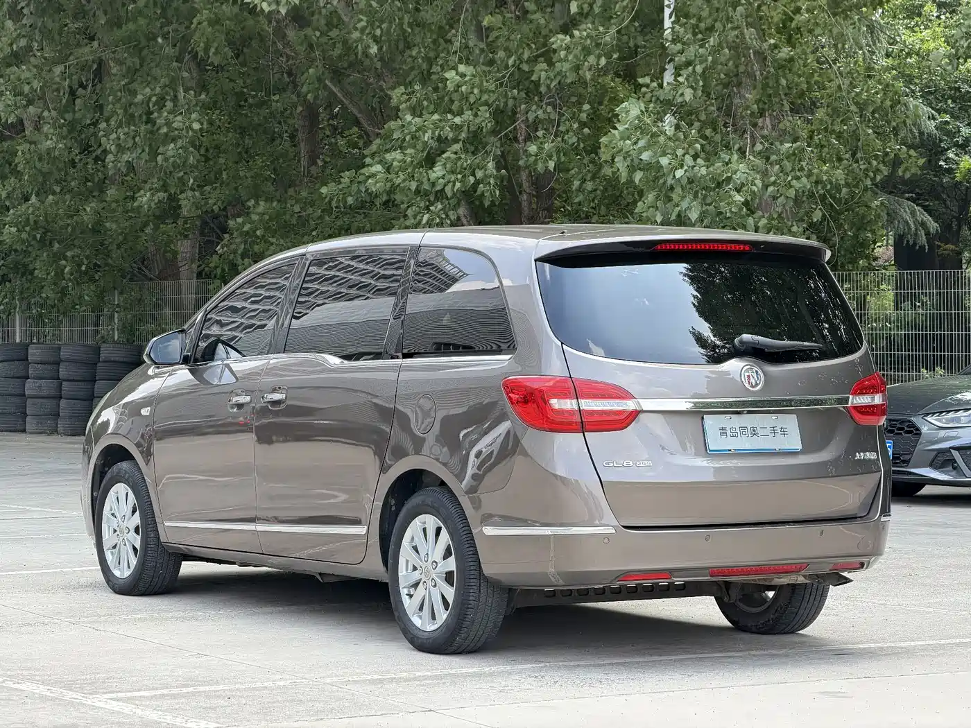 Buick GL8 2017 25S Premium Model China V фото 4