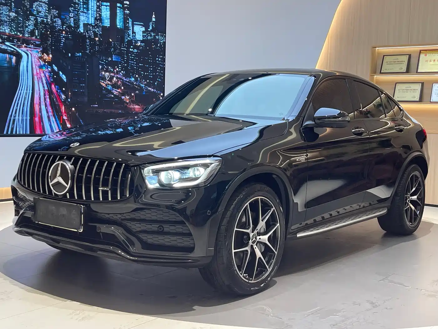 MERCEDES-BENZ GLC COUPE AMG