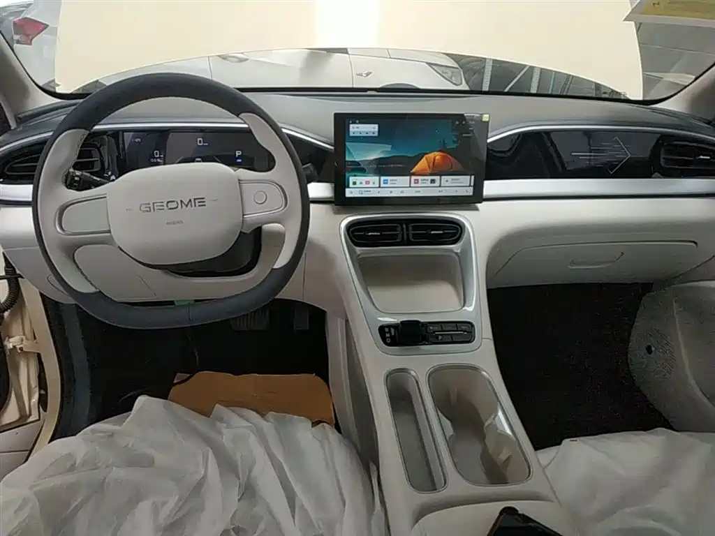 Geely Galaxy Starry Wish 2026 Edition 310km Youth Version фото 10