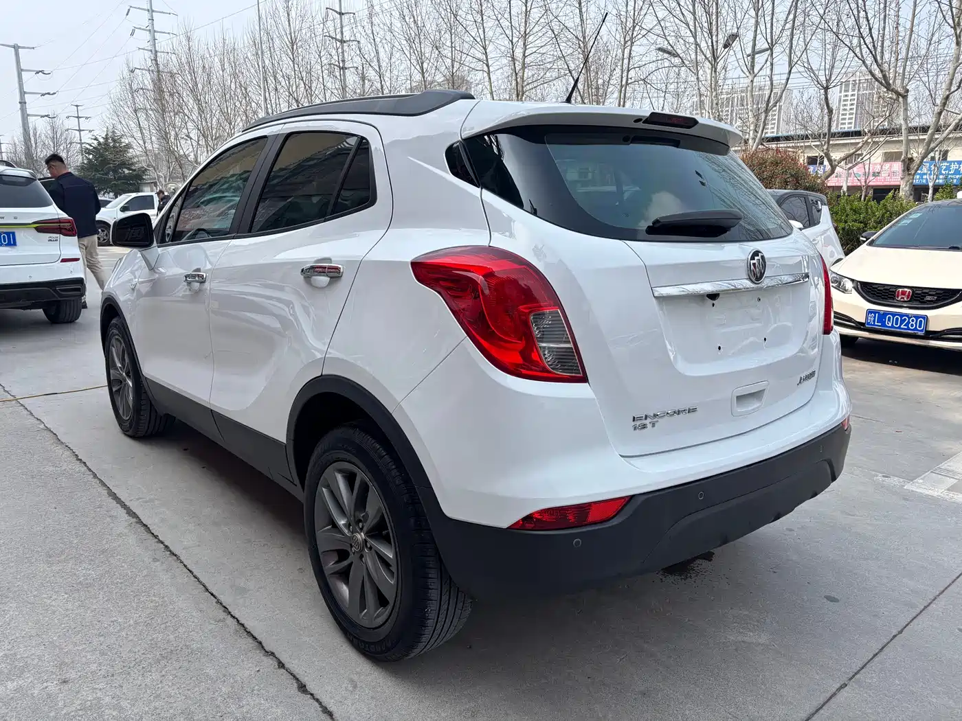 Buick Encore 2017 18T Automatic 2WD Urban Fashion фото 6