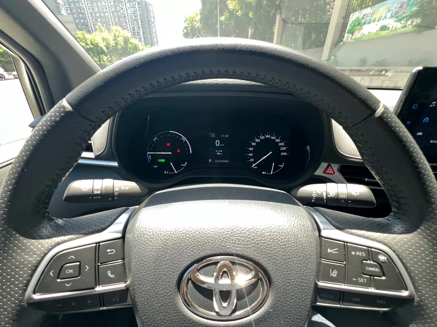 Toyota Sienna 2021 2.5L Hybrid Premium Edition фото 3