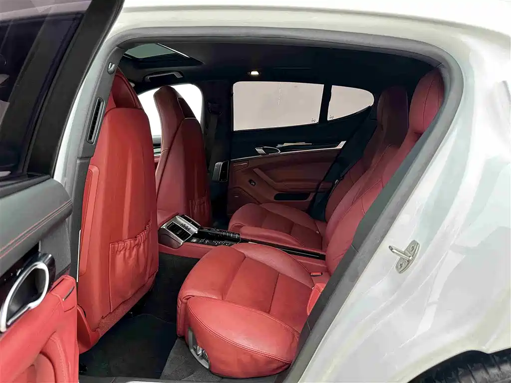 Porsche Panamera 2016 Panamera 4 Edition 3.0T фото 7