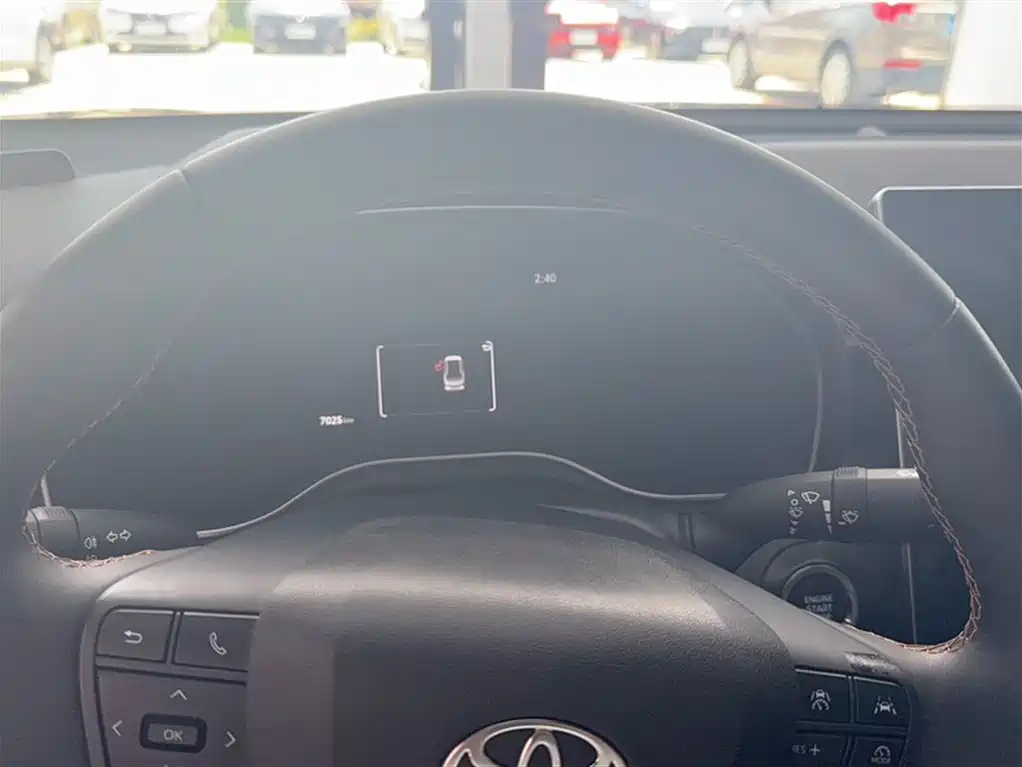 Toyota Avalon 2024 Model 2.0L Premium Selection Edition фото 6