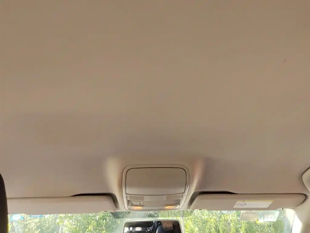 Škoda Octavia 2017 1.6L Manual ChuangXing фото 18