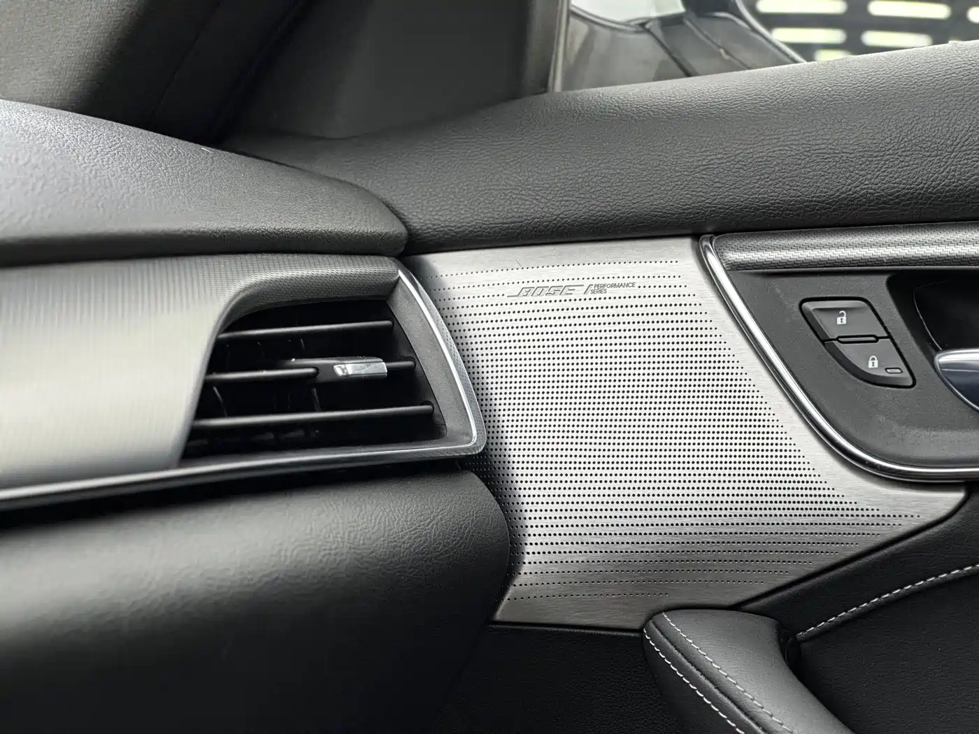 Cadillac CT5 2021 Facelift 28T Luxury Edition фото 13