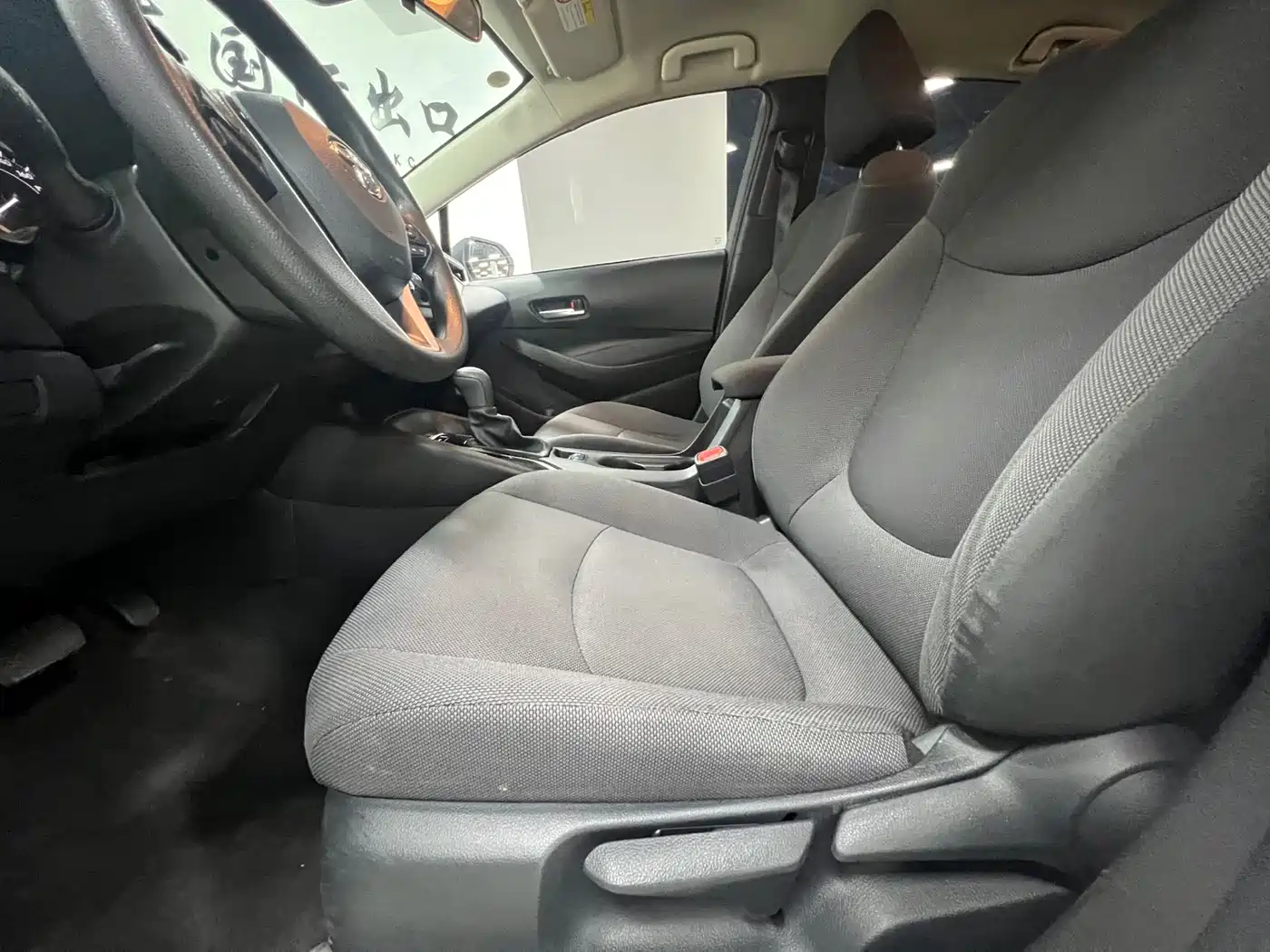 Toyota Corolla 2023 1.5L Pioneer Edition фото 8