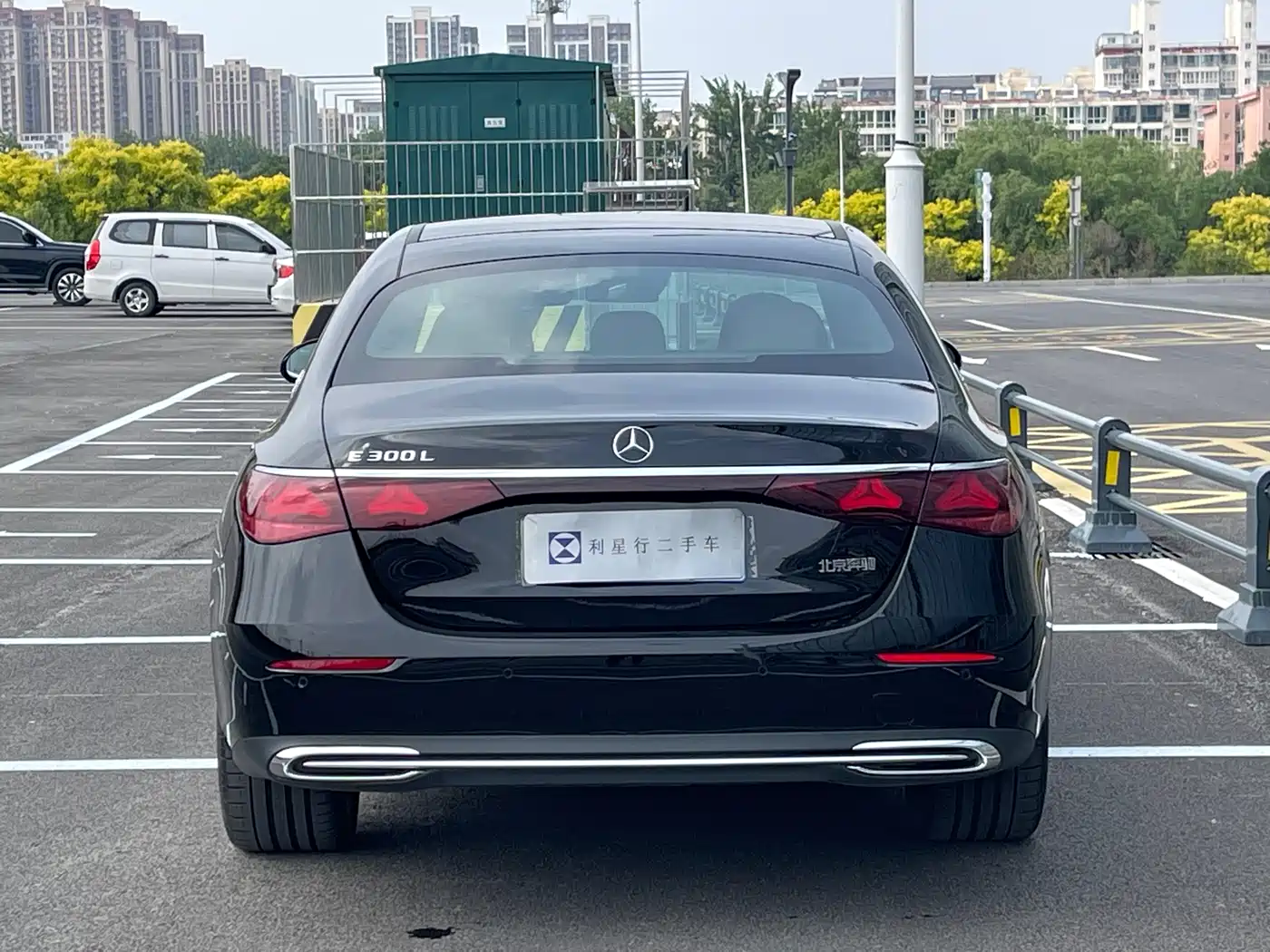 Mercedes-Benz E-Class 2024 E 300 L Fashion фото 8