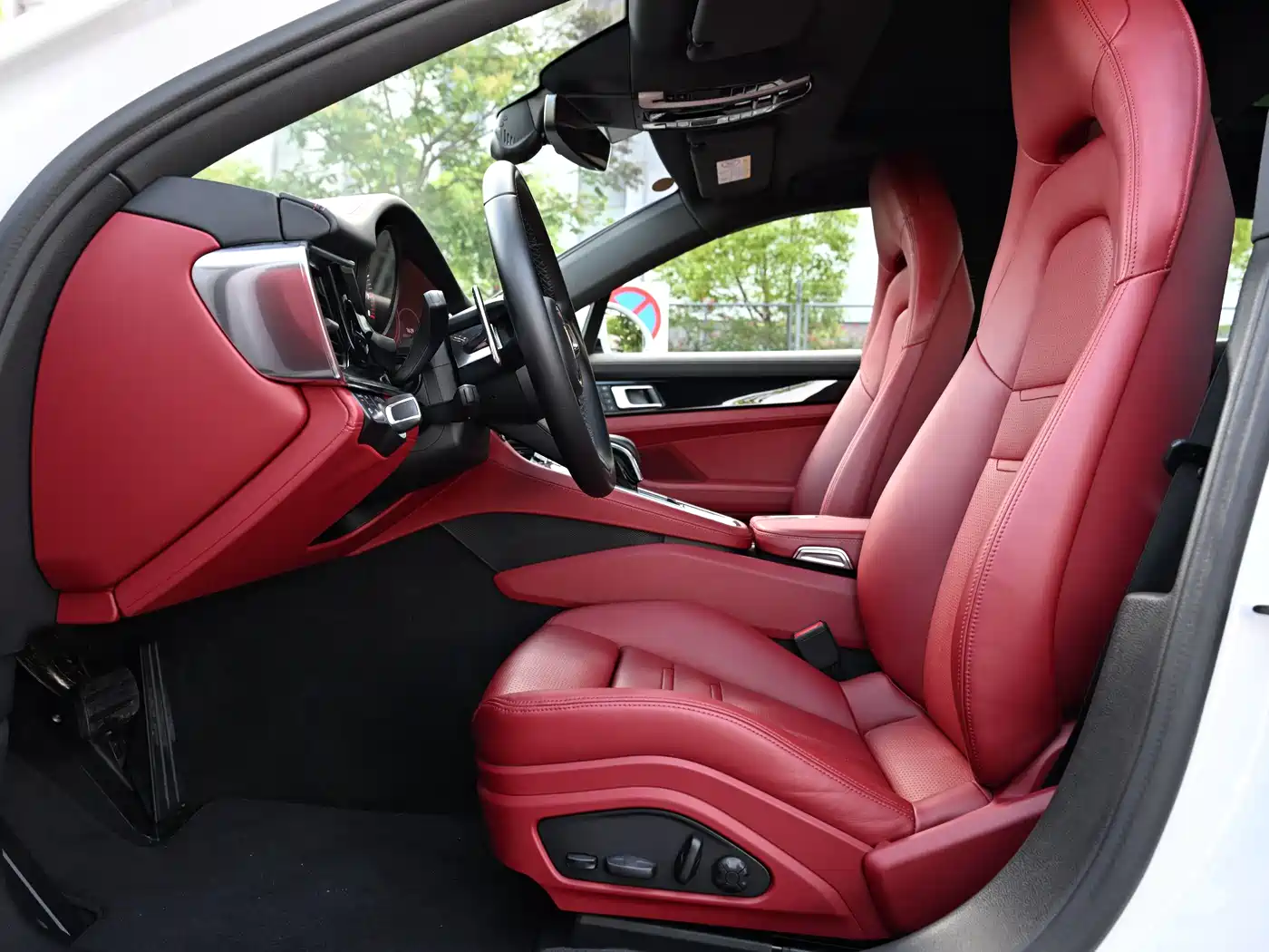 Porsche Panamera 2021 Panamera Executive Long Wheelbase 2.9T фото 5