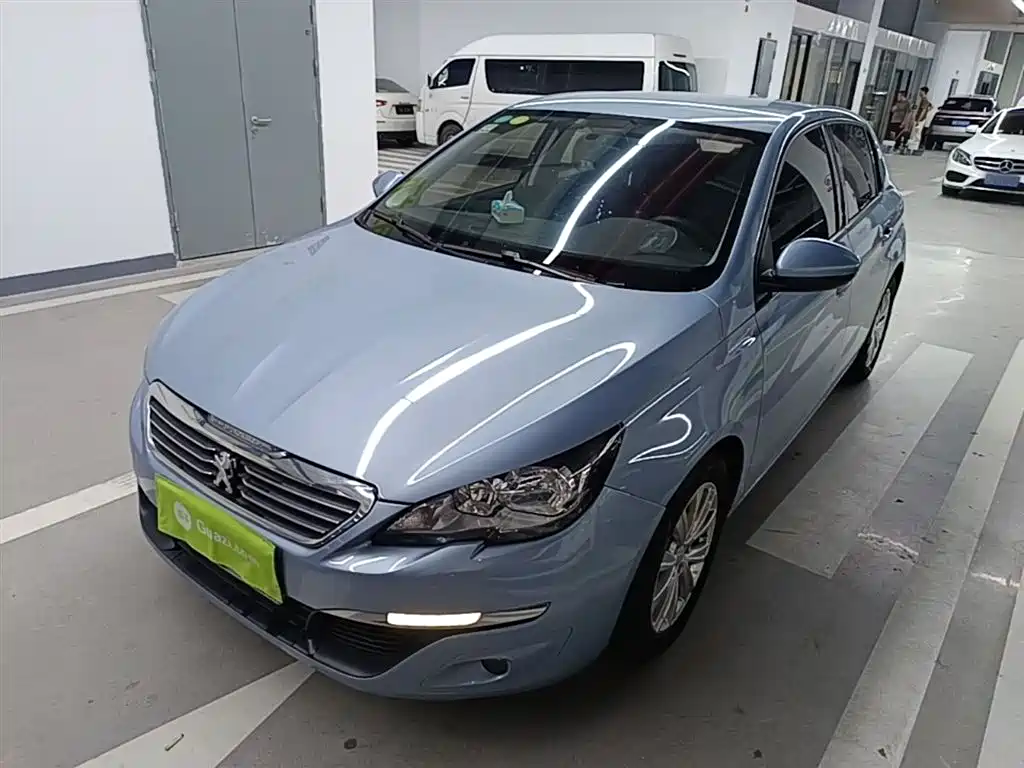 Peugeot 308S 2015 1.2T Auto Elegance Edition фото 2