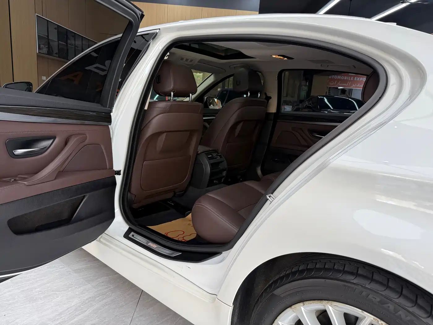 BMW 5 Series 2017 525Li Luxury Design Package фото 22