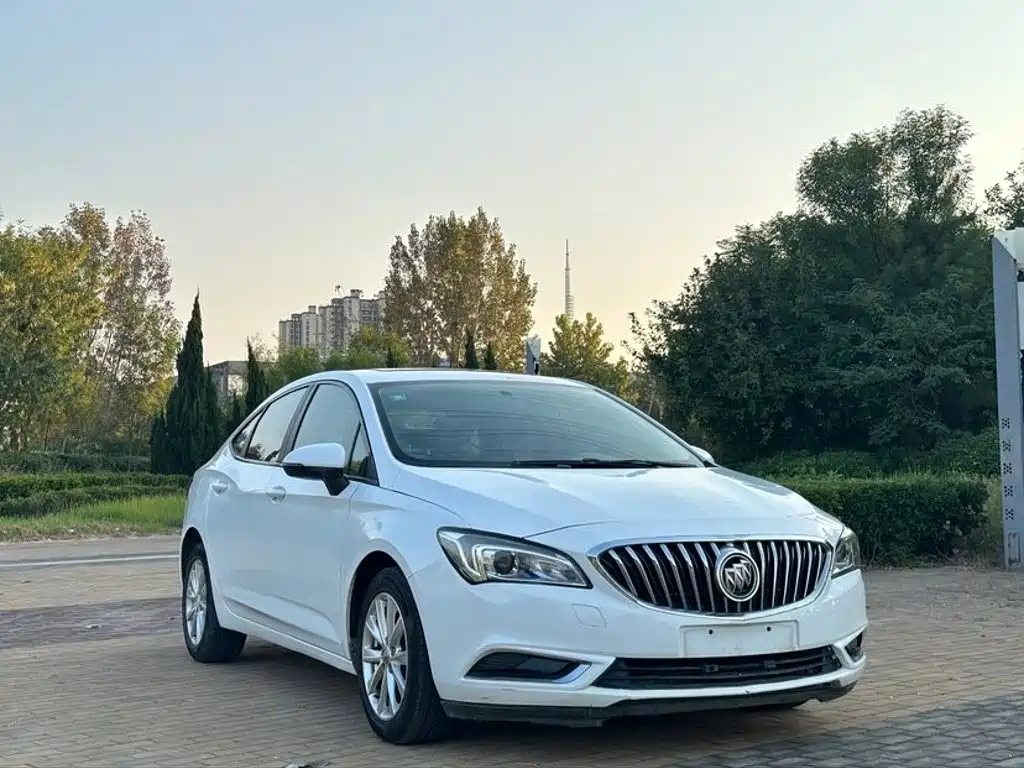 صورة 3 - Buick Verano