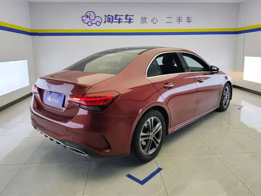 Mercedes-Benz A-Class 2020 Second Facelift A 180 L Sport Sedan фото 3