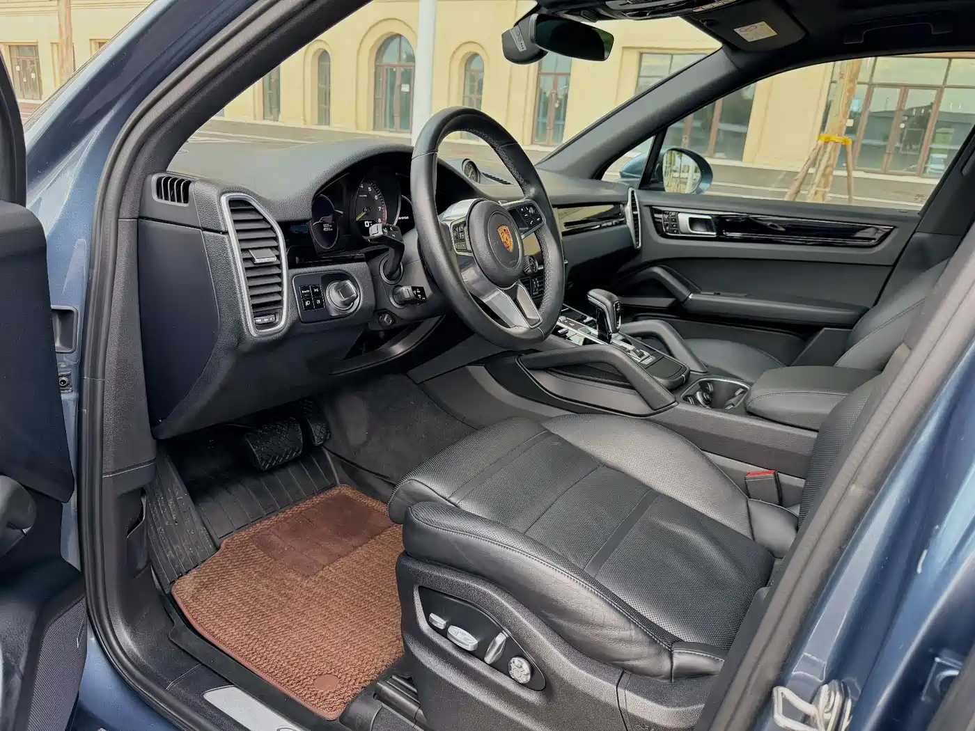 Porsche Cayenne New Energy 2019 Cayenne E-Hybrid 2.0T фото 3
