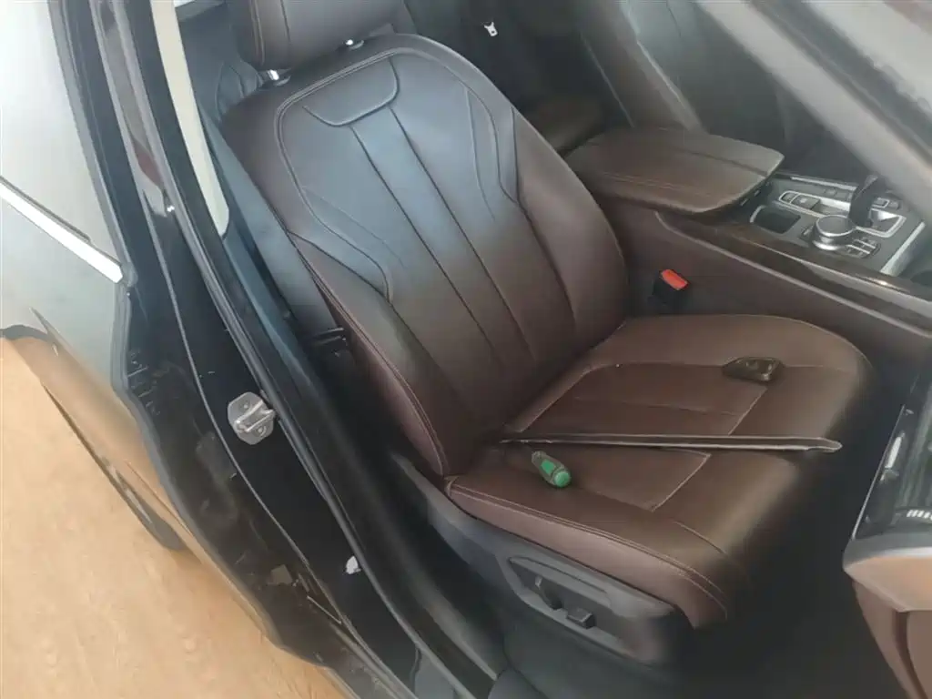 BMW X5 (Import) 2017 xDrive28i фото 25