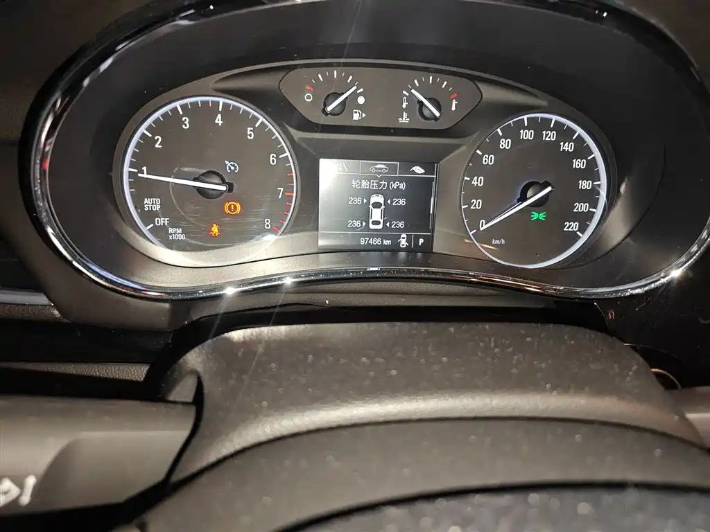 Buick Encore 2016 18T Automatic 2WD Urban Elite фото 5