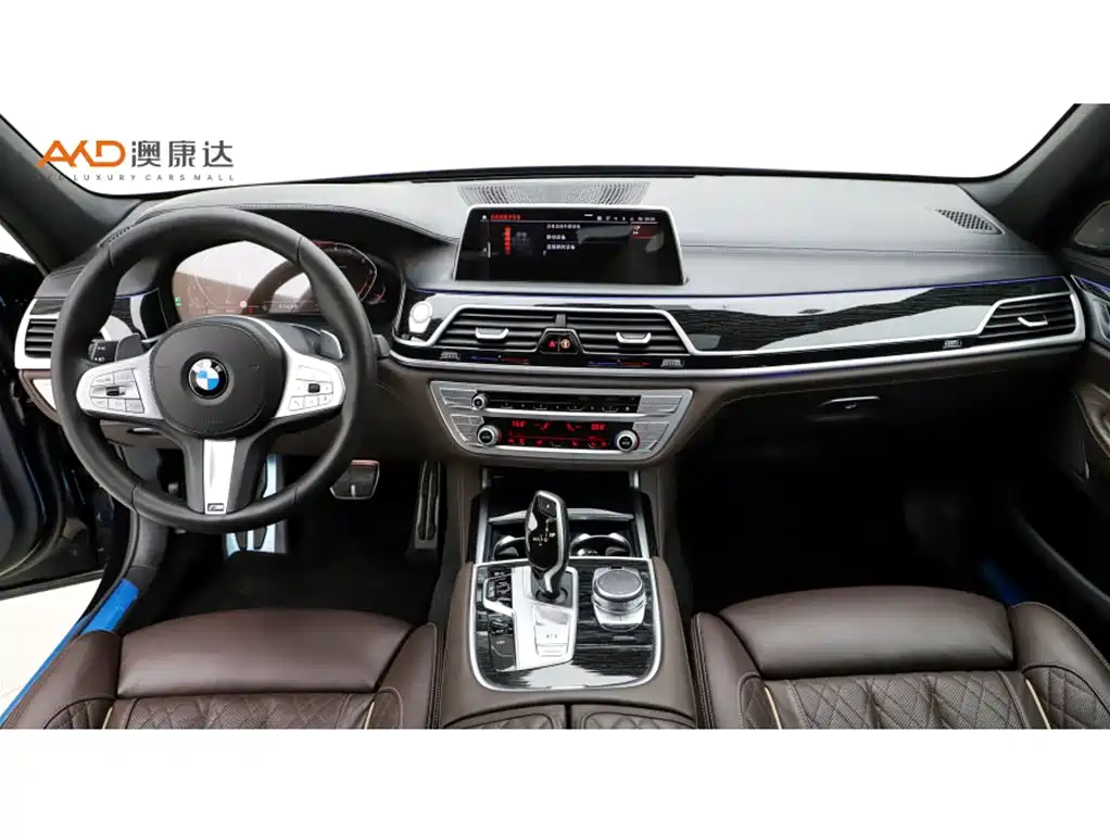 BMW 7 Series 2019 Facelift 740Li Leading M Sport Package фото 5