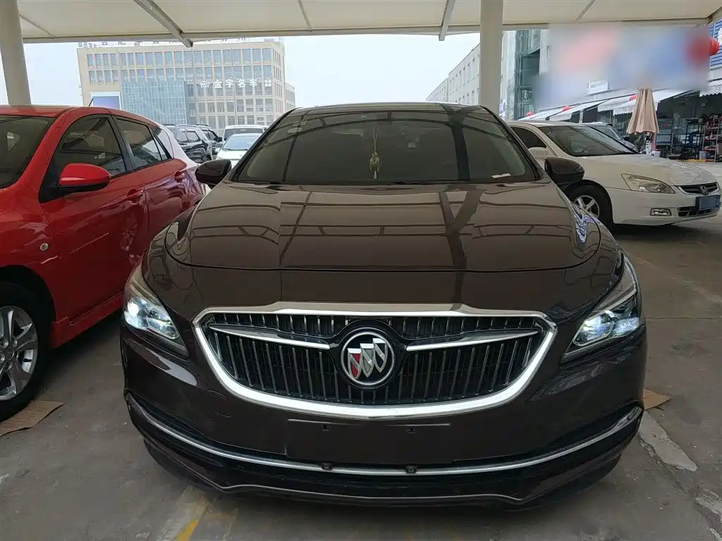 Buick LaCrosse 2018 Model 20T Elite Edition фото 3