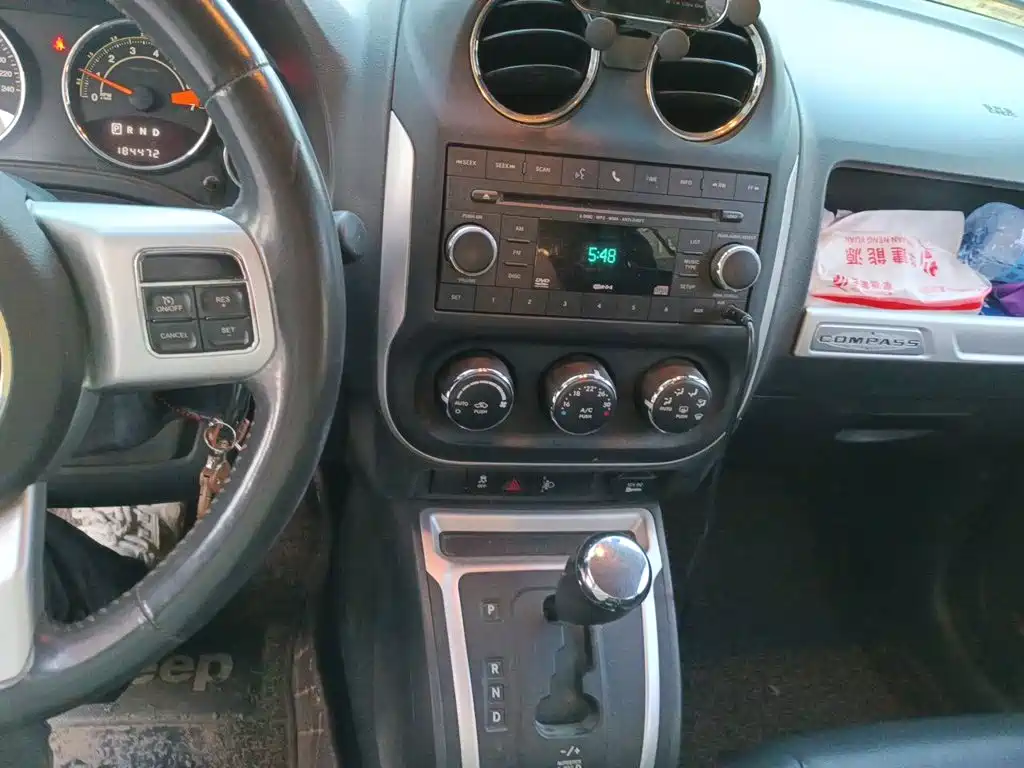 Jeep Compass (Import) 2015 2014 Facelift 2.4L 4WD Comfort Edition